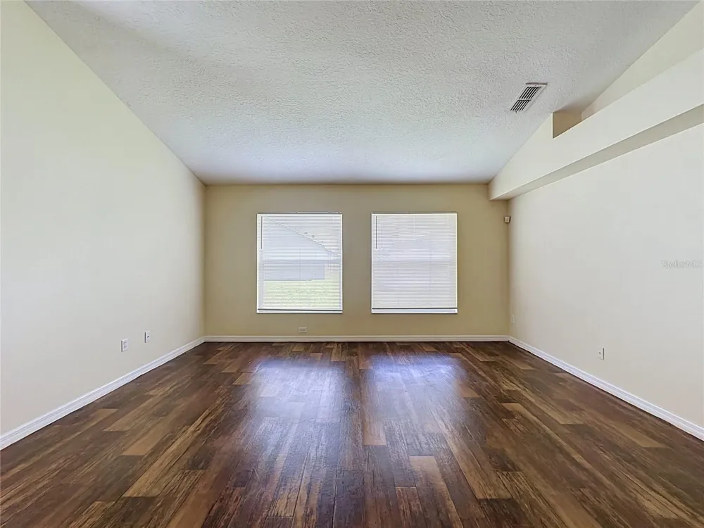 3066 EAGLE CROSSING DR Kissimmee, FL 34746