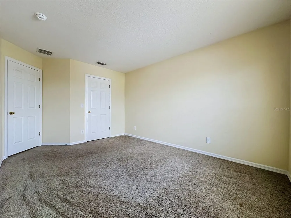 3066 EAGLE CROSSING DR Kissimmee, FL 34746