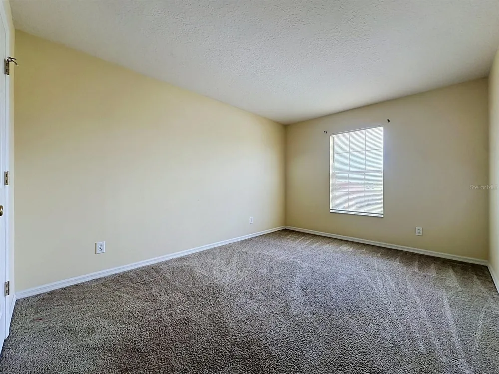 3066 EAGLE CROSSING DR Kissimmee, FL 34746