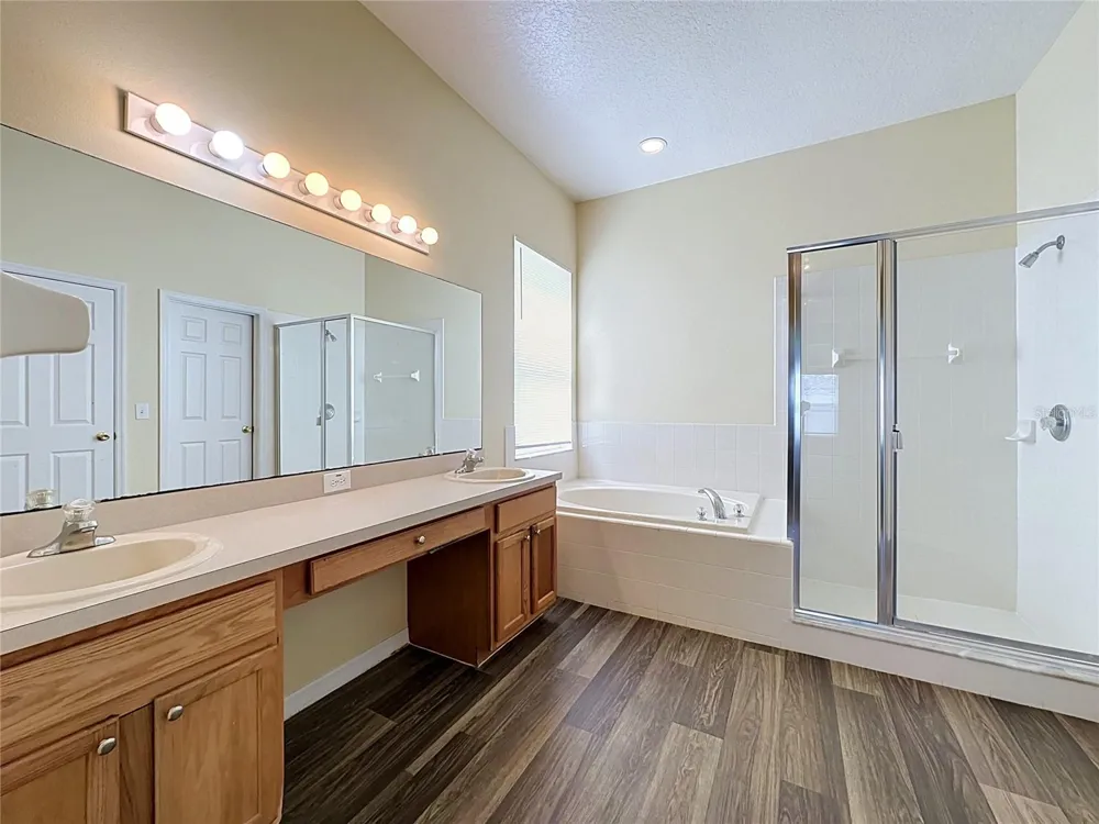 3066 EAGLE CROSSING DR Kissimmee, FL 34746