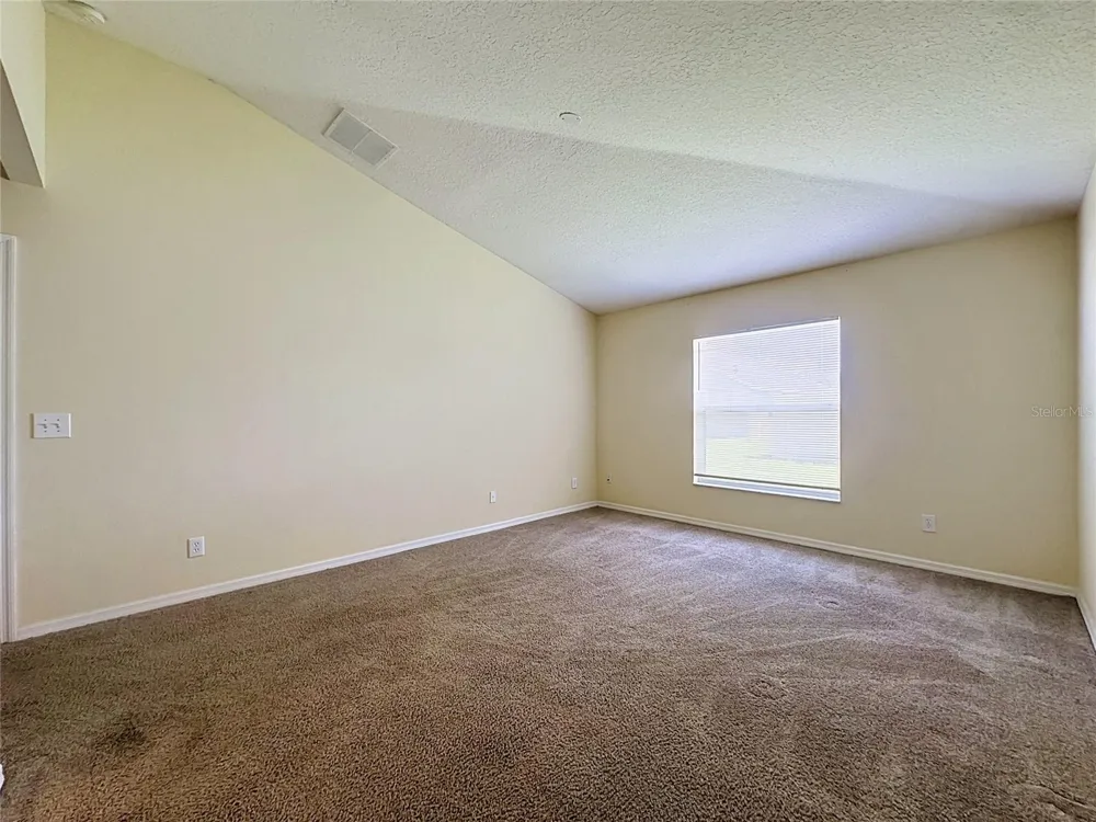 3066 EAGLE CROSSING DR Kissimmee, FL 34746