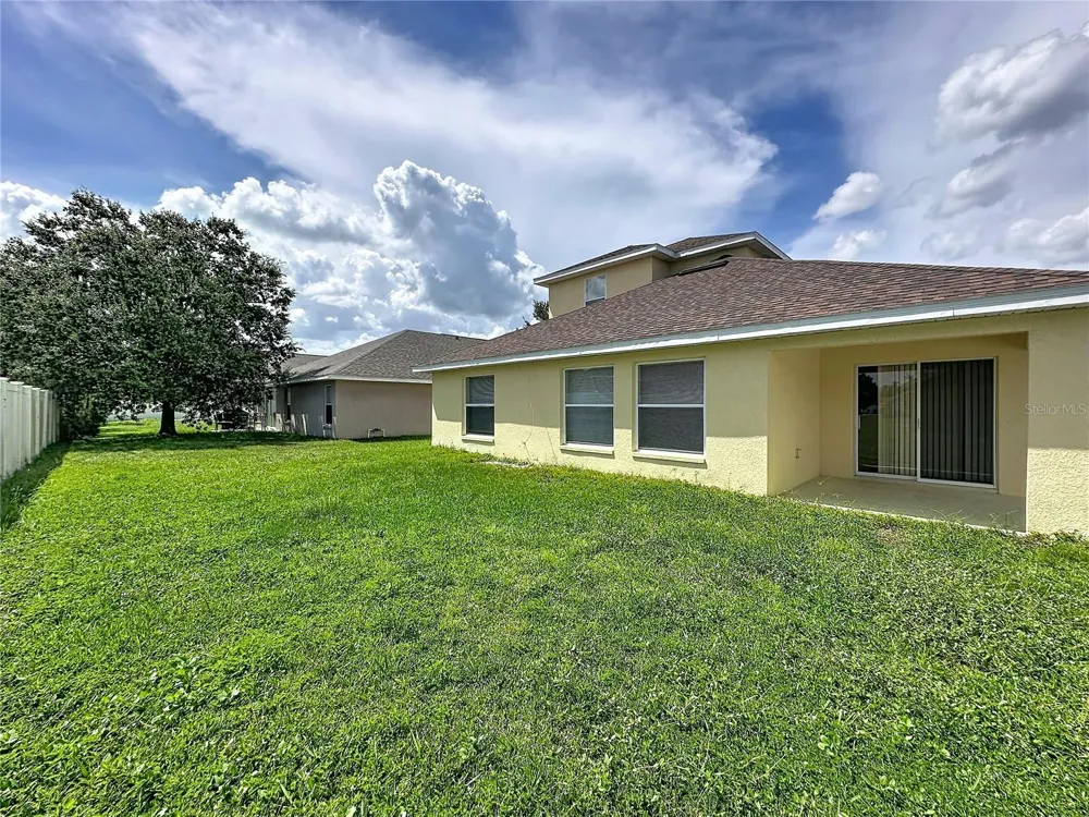 3066 EAGLE CROSSING DR Kissimmee, FL 34746