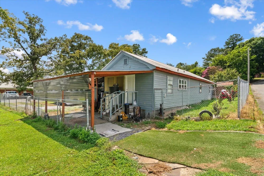 102 Glaze Drive Dalton, GA 30721
