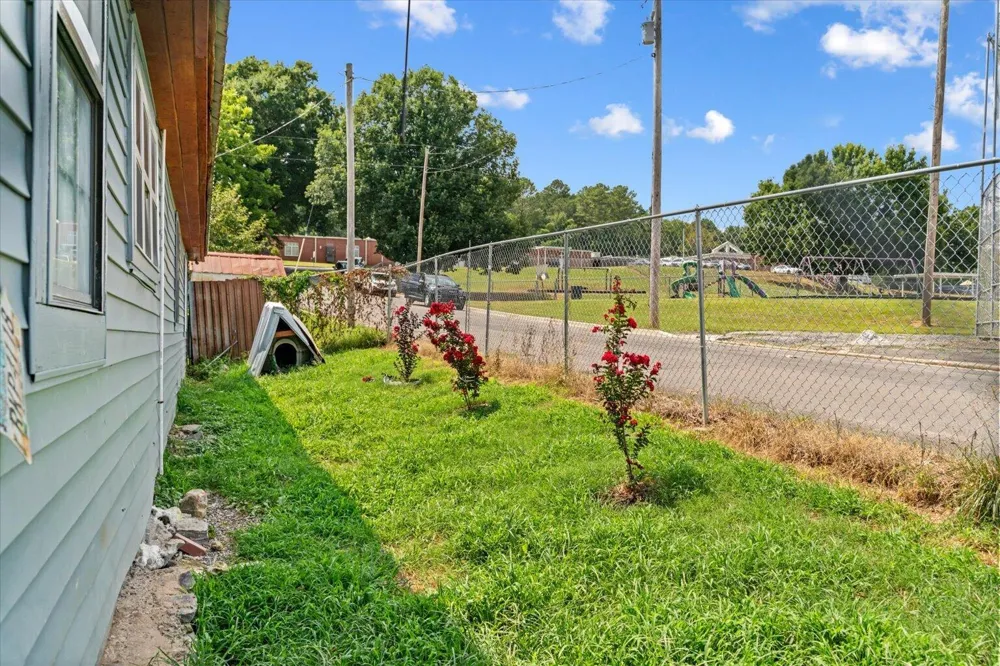 102 Glaze Drive Dalton, GA 30721