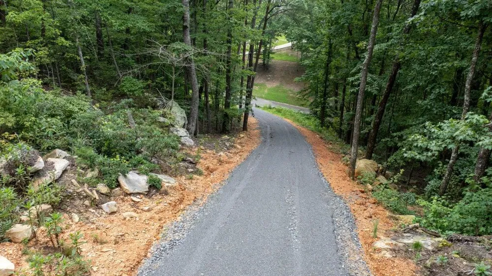23 Escape Drive Evensville, TN 37332
