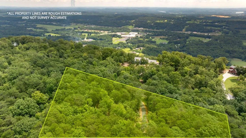 23 Escape Drive Evensville, TN 37332