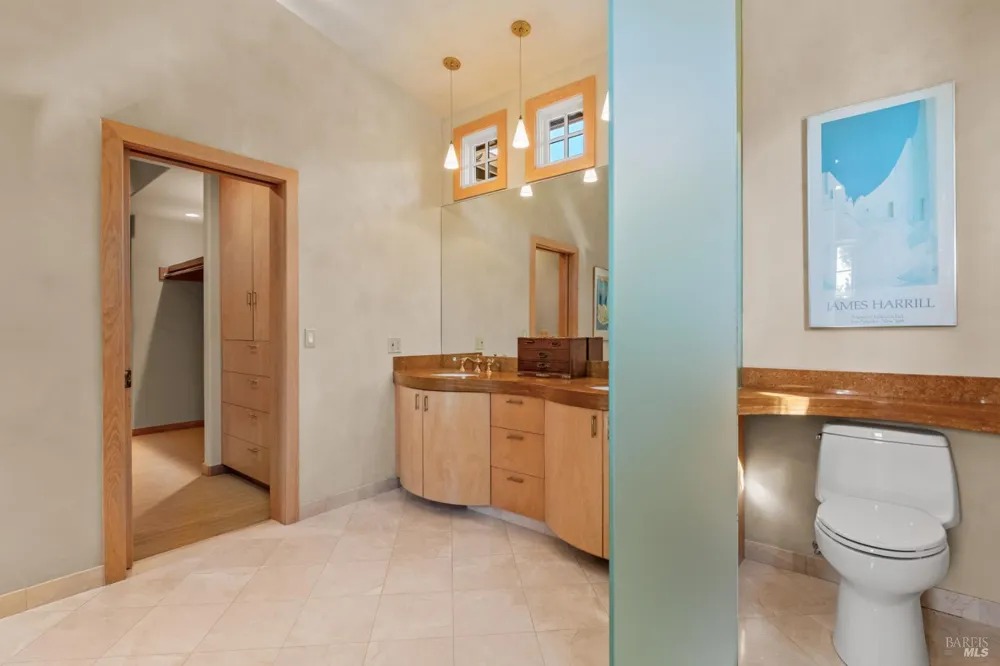 4163 E 3rd Avenue Napa, CA 94558