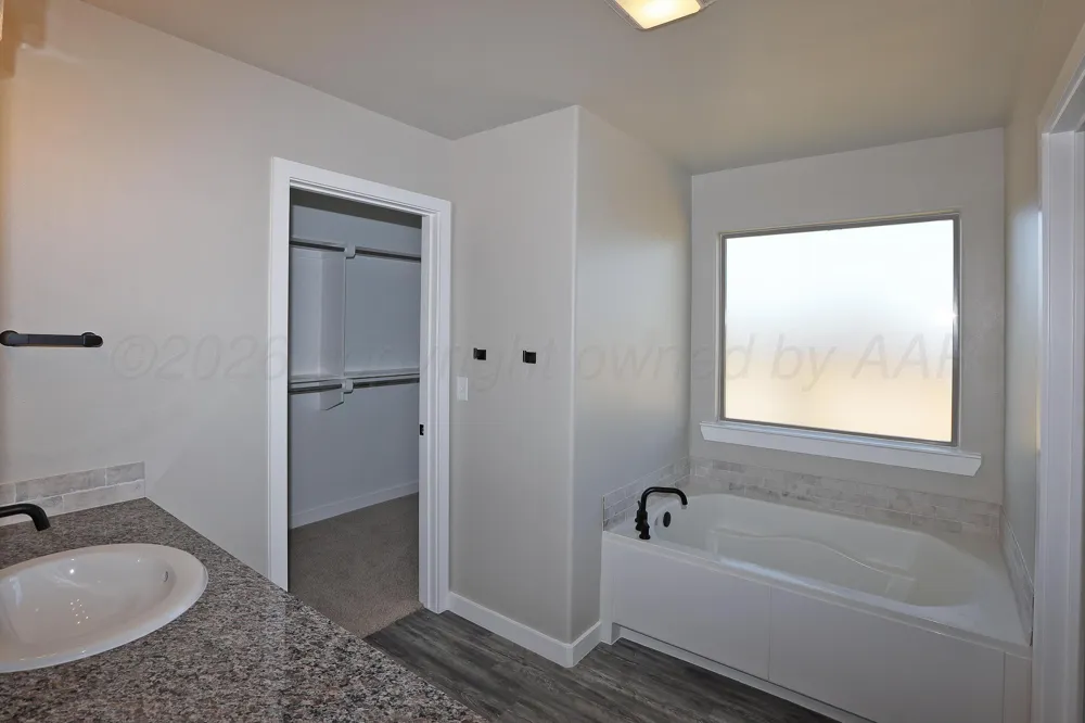 1841 MONTALUSE ROAD Amarillo, TX 79118