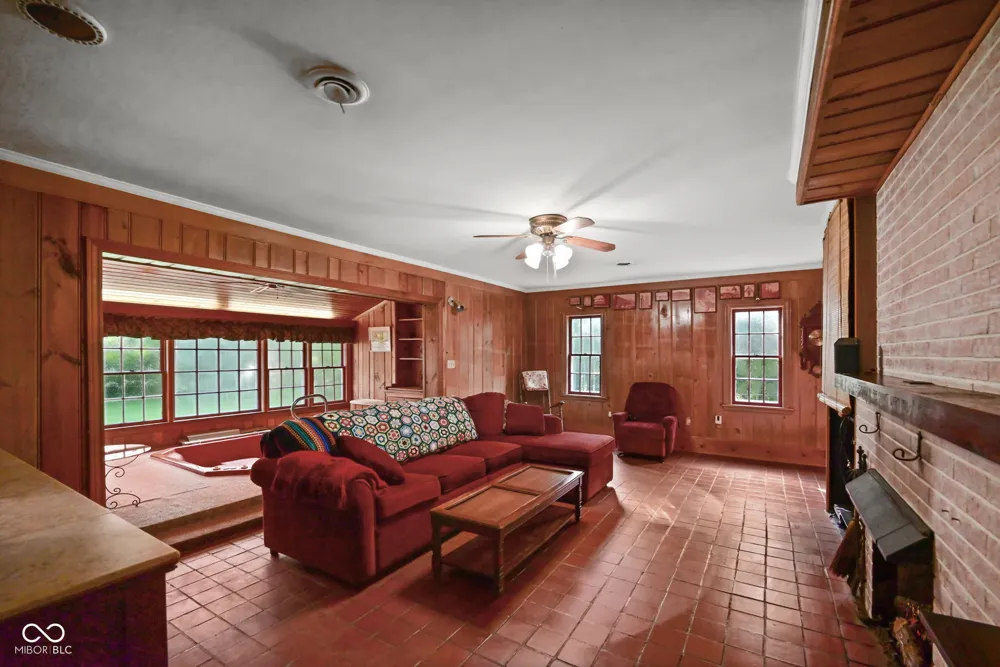 1991 S Farview Lane Peru, IN 46970
