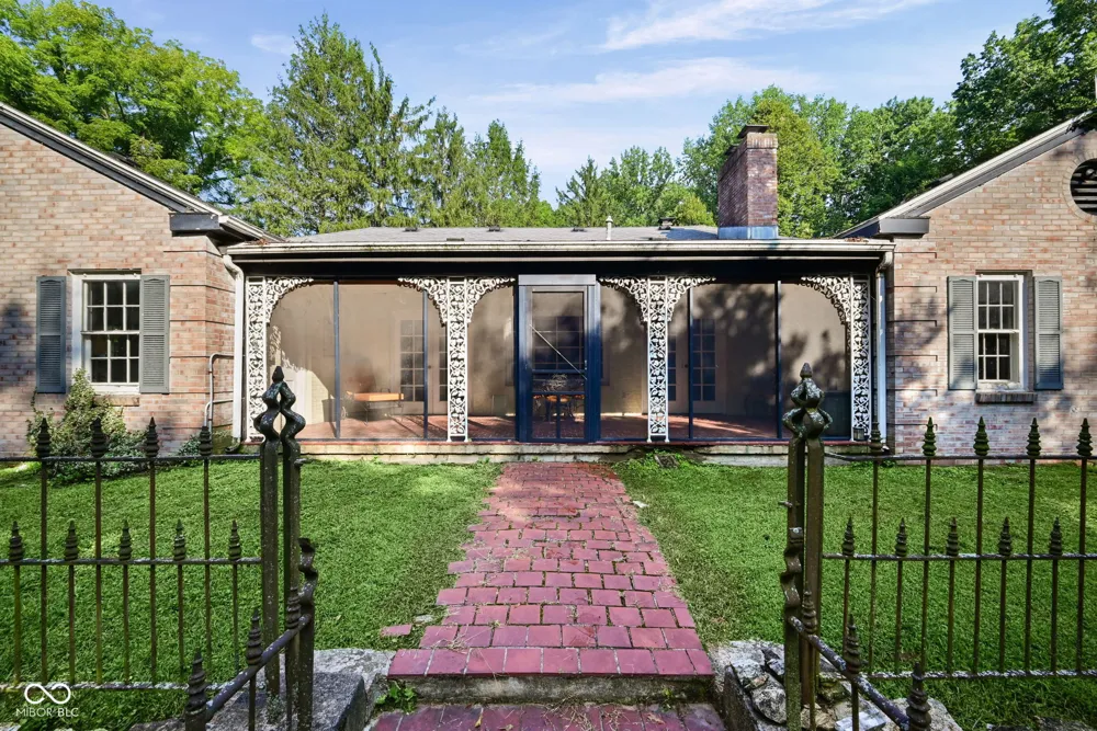 1991 S Farview Lane Peru, IN 46970