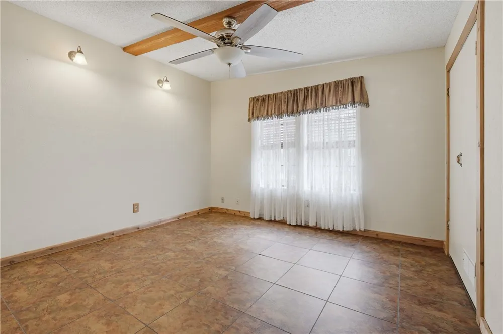 3949 County Road 4705 Aransas Pass, TX 78336
