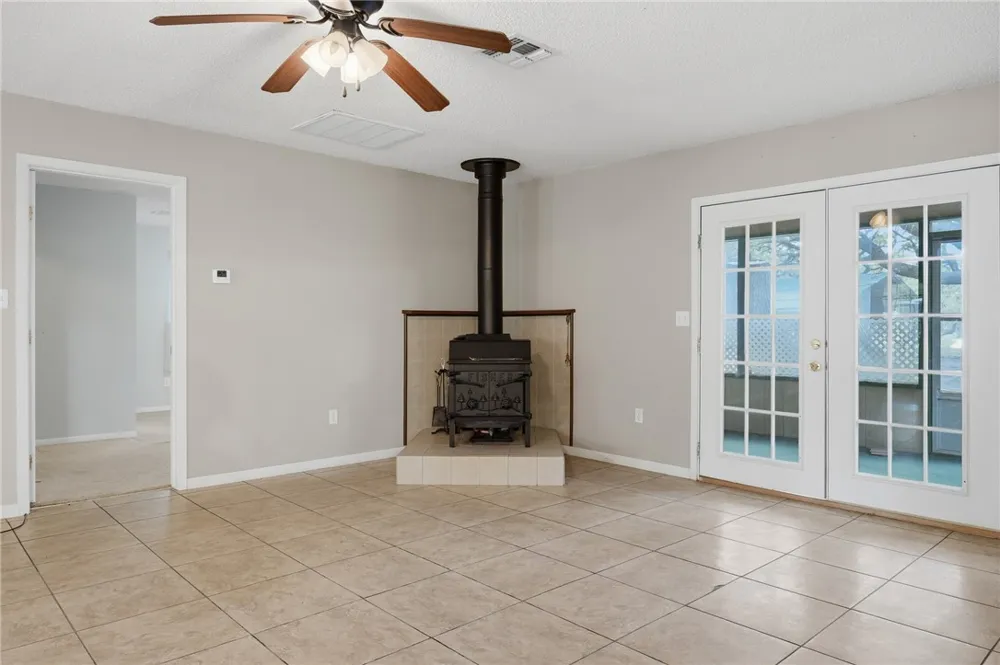 3949 County Road 4705 Aransas Pass, TX 78336