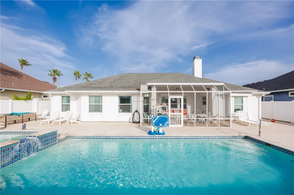 14846 Dasmarinas Drive Corpus Christi, TX 78418