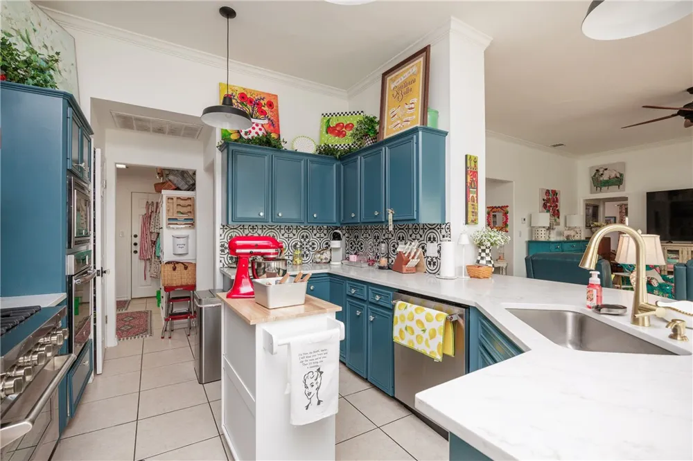 14846 Dasmarinas Drive Corpus Christi, TX 78418