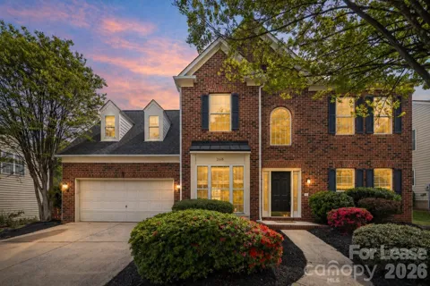 268 Glencoe Lane