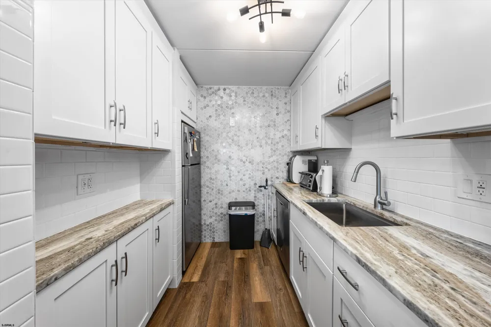 935 Ocean Ave Ocean City, NJ 08226