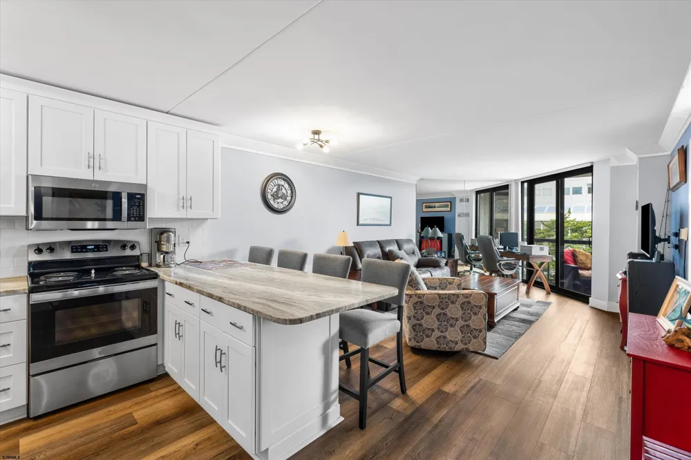 935 Ocean Ave Ocean City, NJ 08226