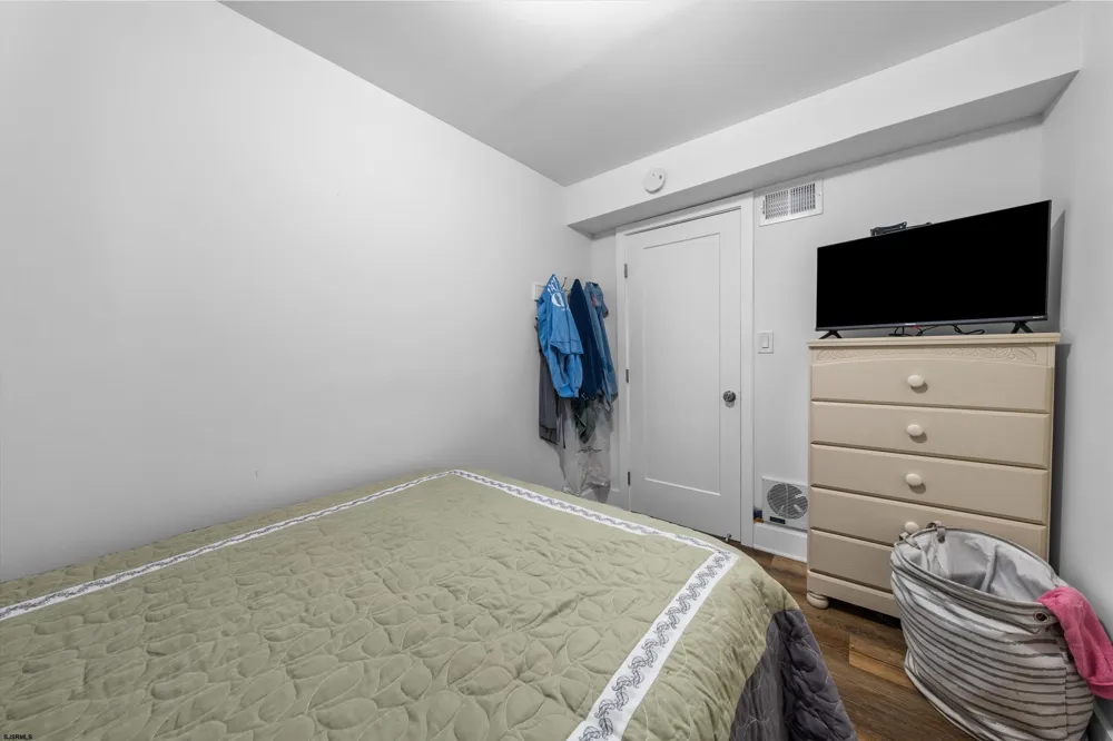 935 Ocean Ave Ocean City, NJ 08226
