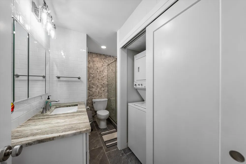 935 Ocean Ave Ocean City, NJ 08226