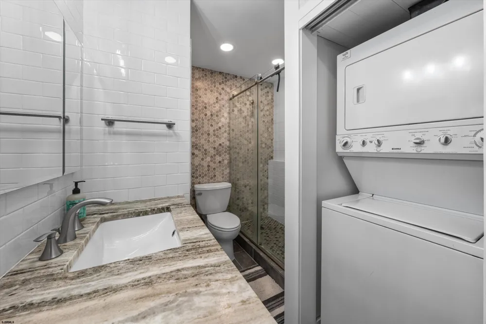 935 Ocean Ave Ocean City, NJ 08226