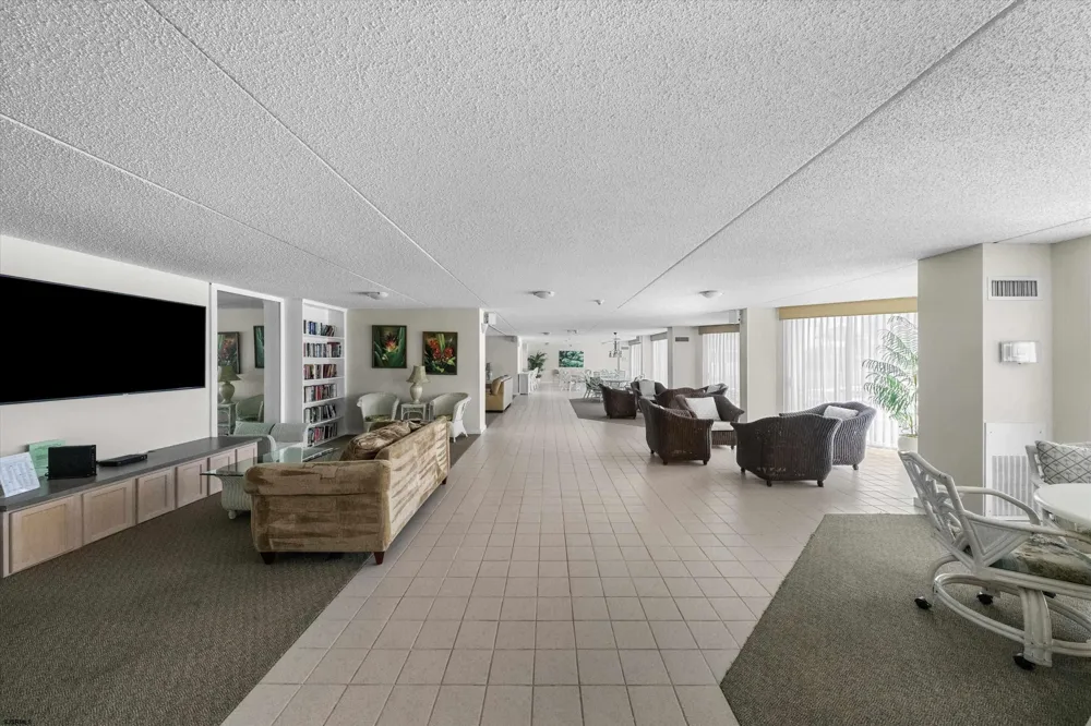 935 Ocean Ave Ocean City, NJ 08226