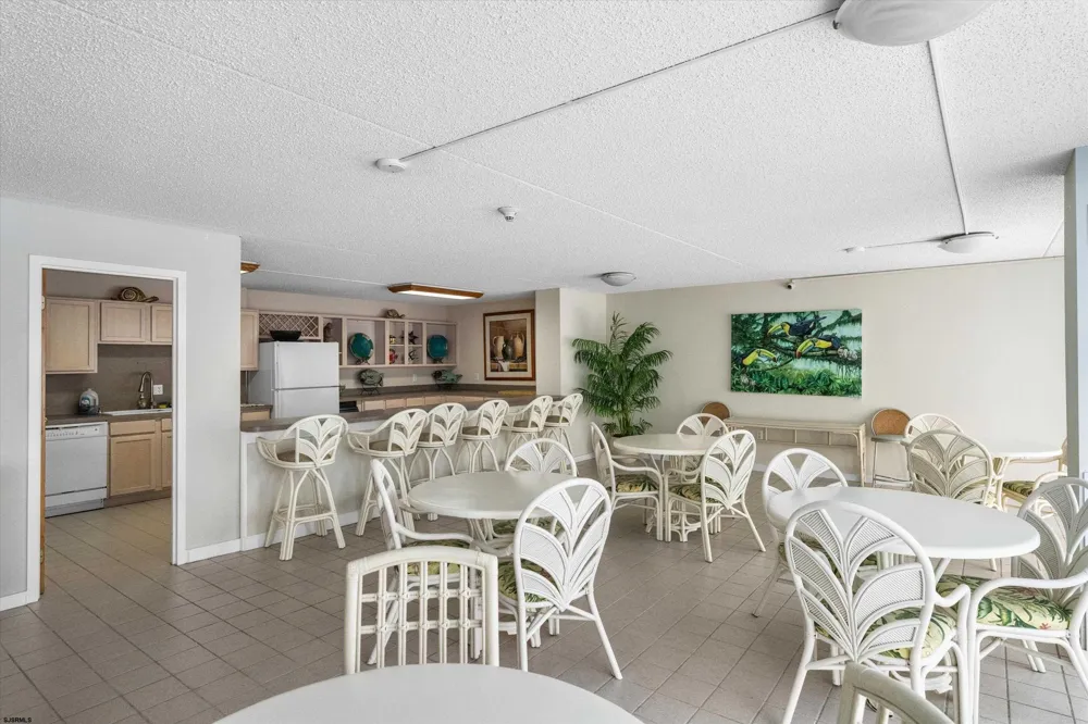 935 Ocean Ave Ocean City, NJ 08226