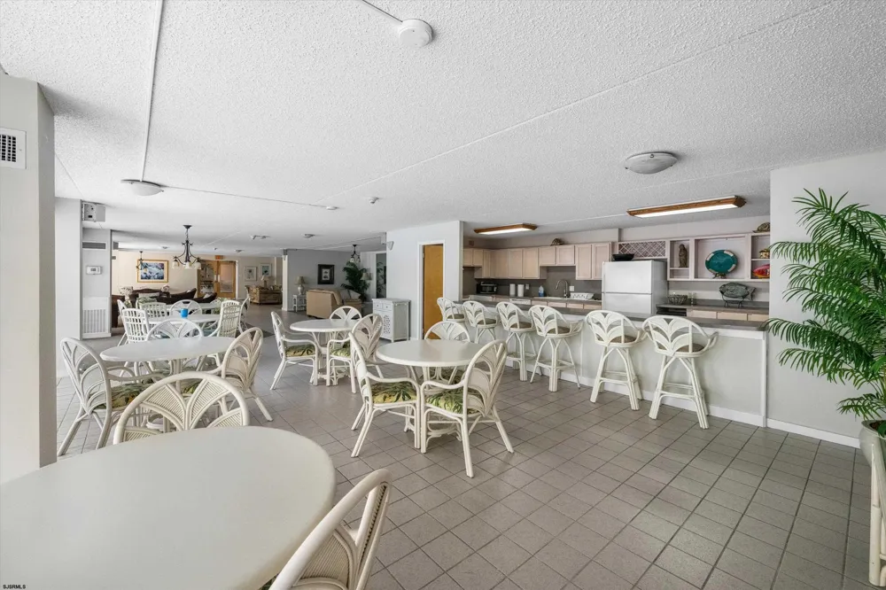 935 Ocean Ave Ocean City, NJ 08226