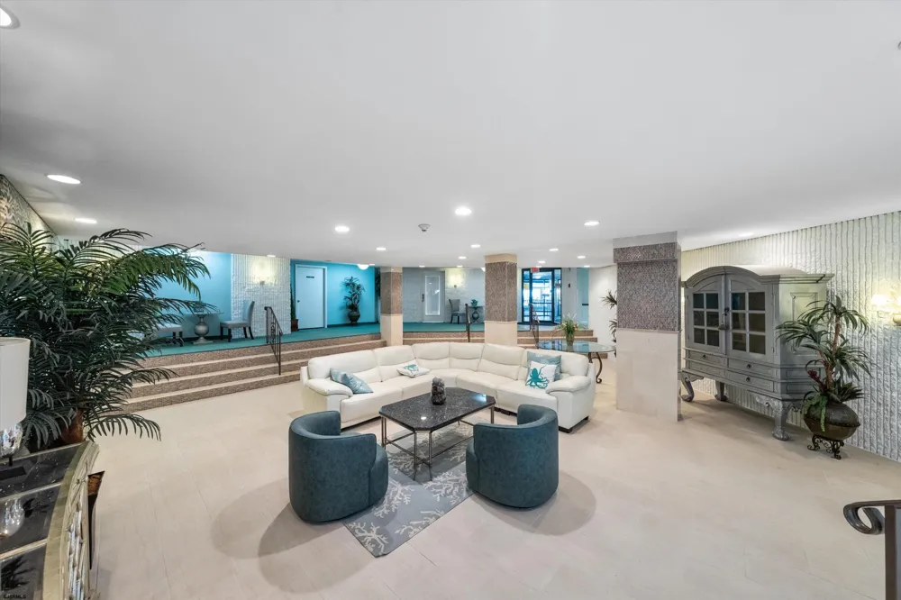 935 Ocean Ave Ocean City, NJ 08226