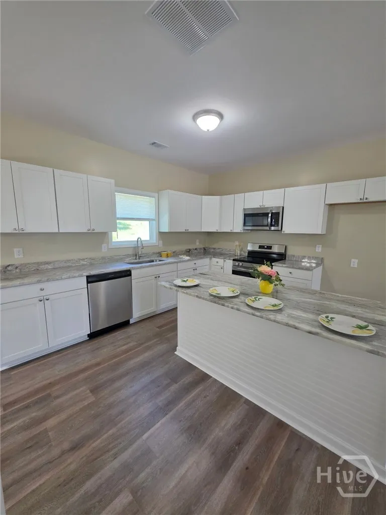 165 Charlotte Drive Statham, GA 30666