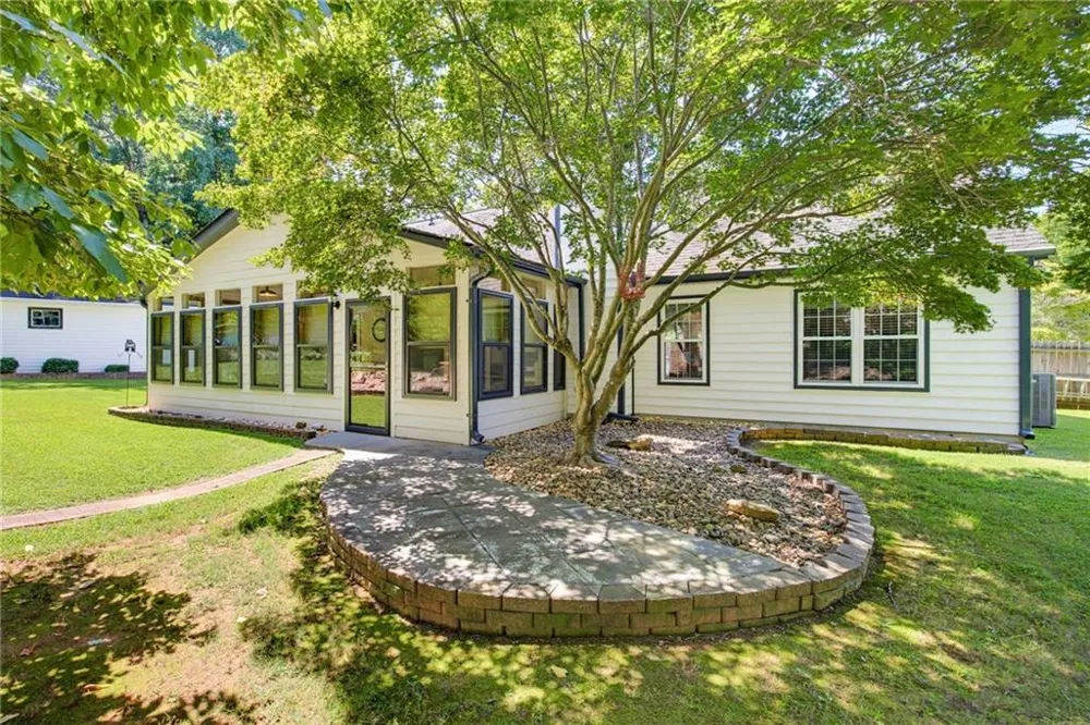 187 Fallow Lane Acworth, GA 30101