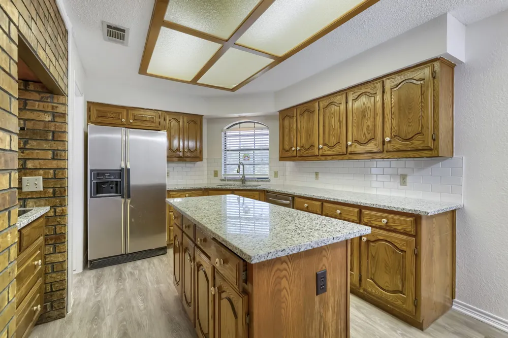 1931 Silver Creek Place Duncanville, TX 75137
