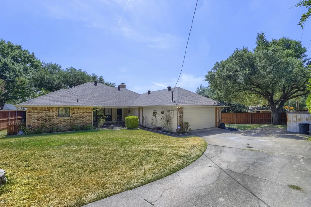 1931 Silver Creek Place Duncanville, TX 75137
