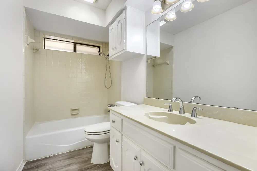 1931 Silver Creek Place Duncanville, TX 75137