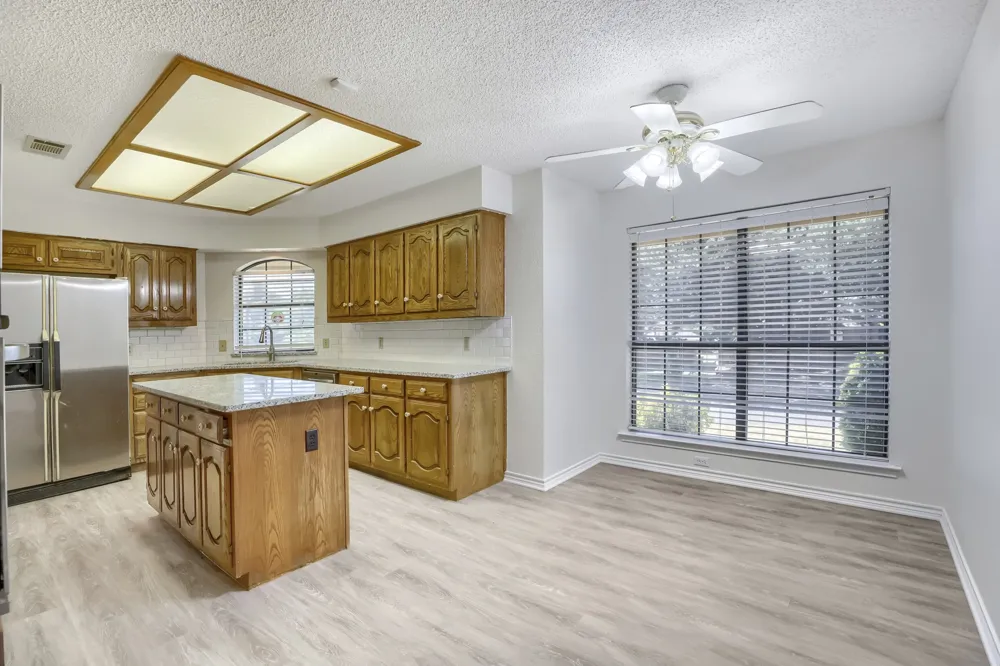 1931 Silver Creek Place Duncanville, TX 75137