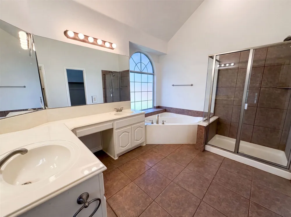 529 Olympia Street DeSoto, TX 75115