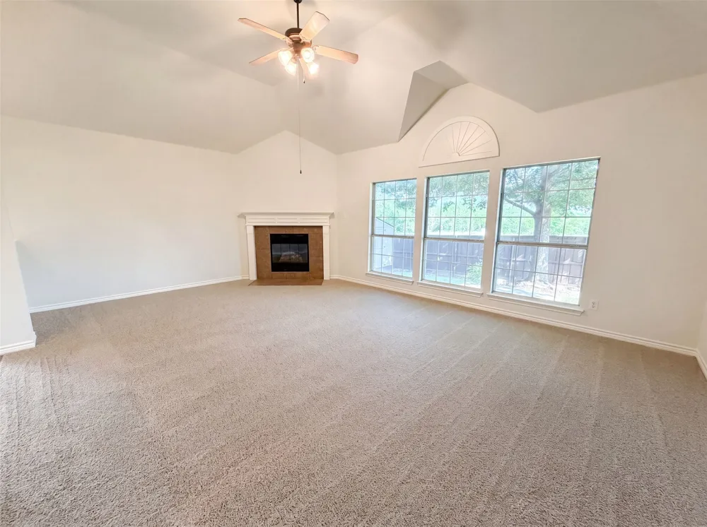 529 Olympia Street DeSoto, TX 75115