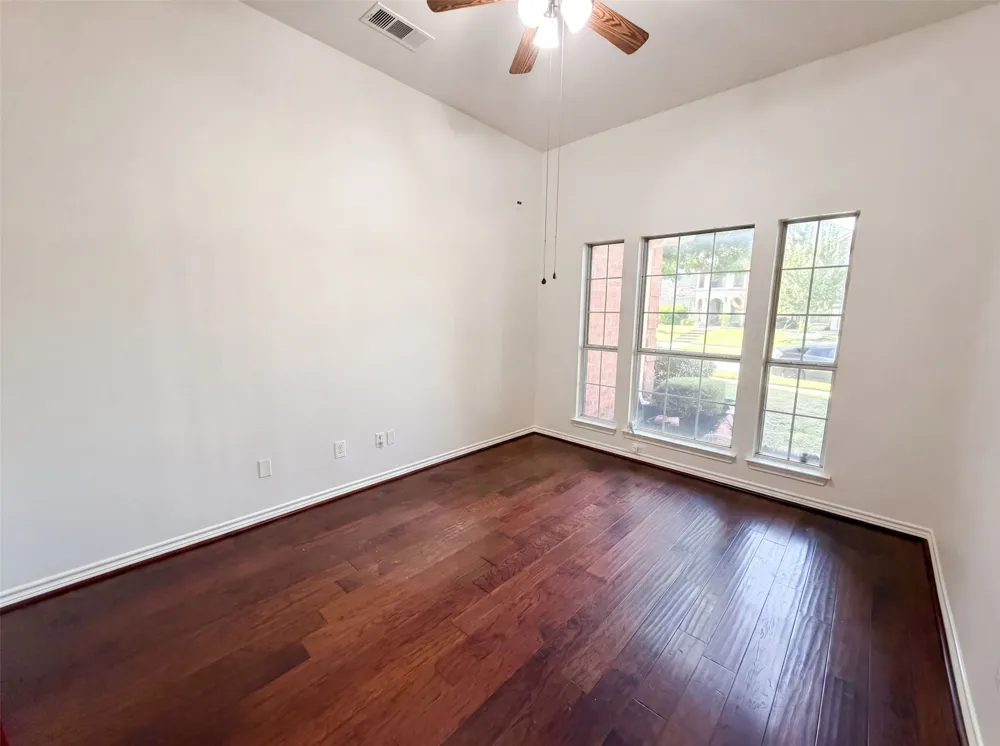 529 Olympia Street DeSoto, TX 75115