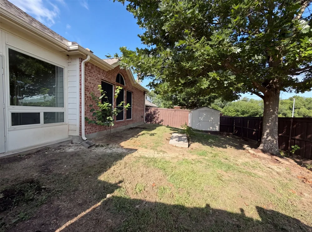 529 Olympia Street DeSoto, TX 75115