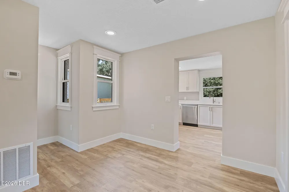 2463 Pioneer Trail New Smyrna Beach, FL 32168