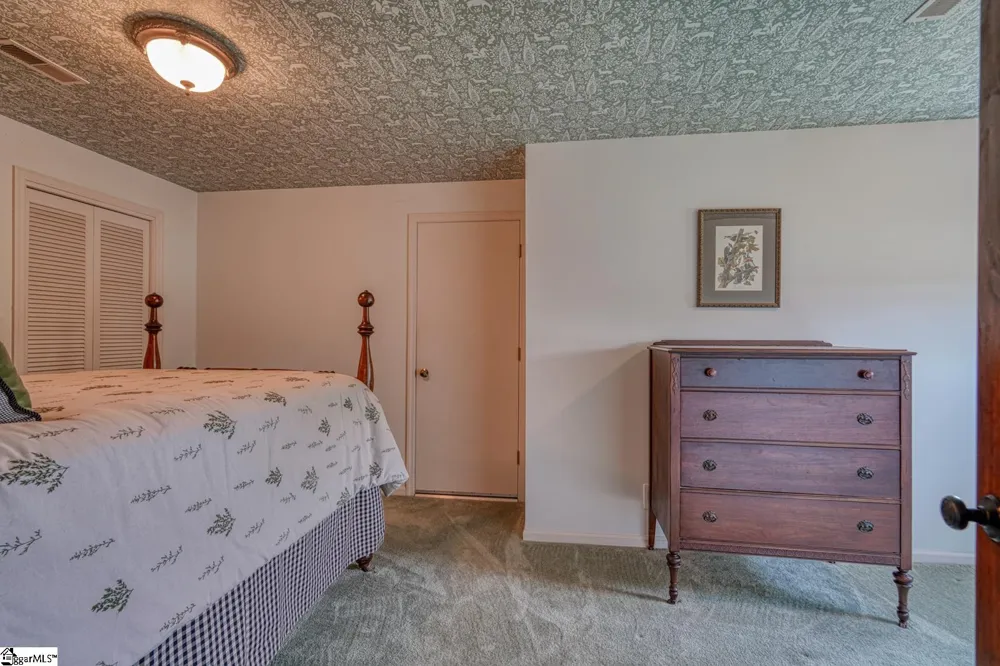 688 Corinth Road Gaffney, SC 29340