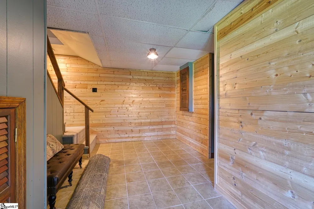 688 Corinth Road Gaffney, SC 29340