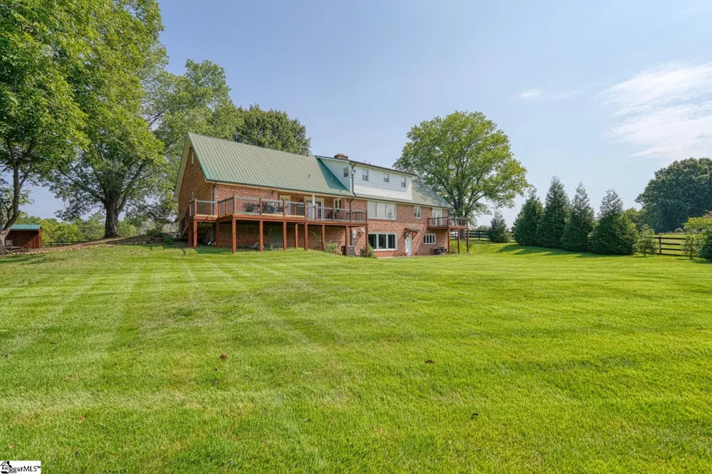 688 Corinth Road Gaffney, SC 29340