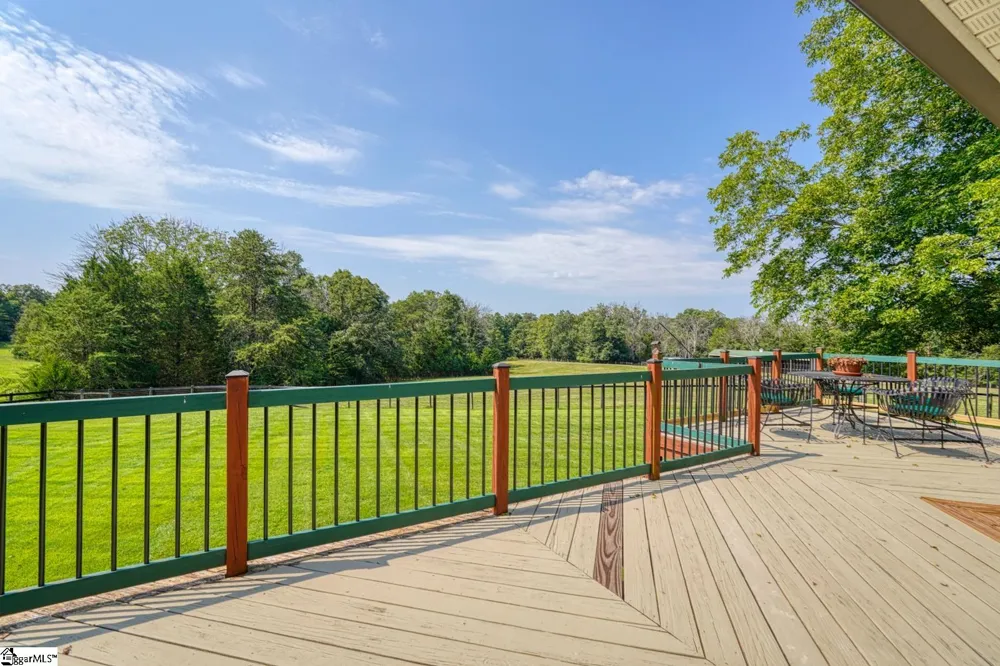688 Corinth Road Gaffney, SC 29340