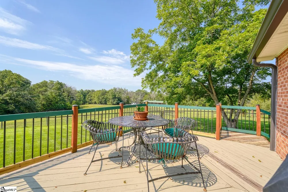688 Corinth Road Gaffney, SC 29340