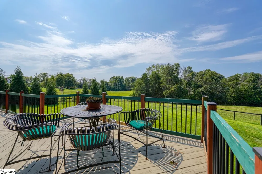 688 Corinth Road Gaffney, SC 29340