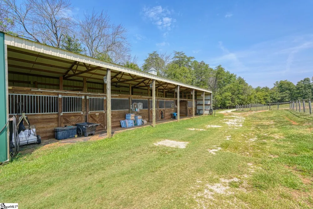 688 Corinth Road Gaffney, SC 29340