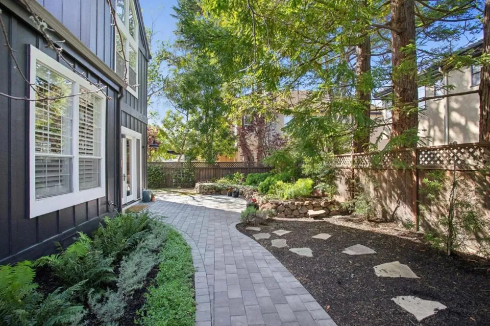 220 Eagle Trace Drive Half Moon Bay, CA 94019