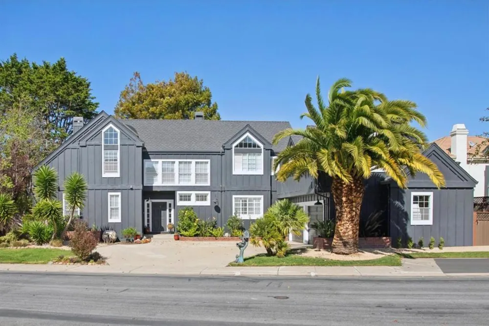 220 Eagle Trace Drive Half Moon Bay, CA 94019