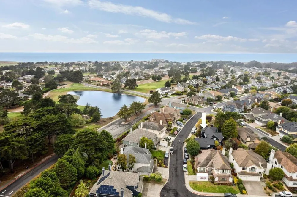 220 Eagle Trace Drive Half Moon Bay, CA 94019