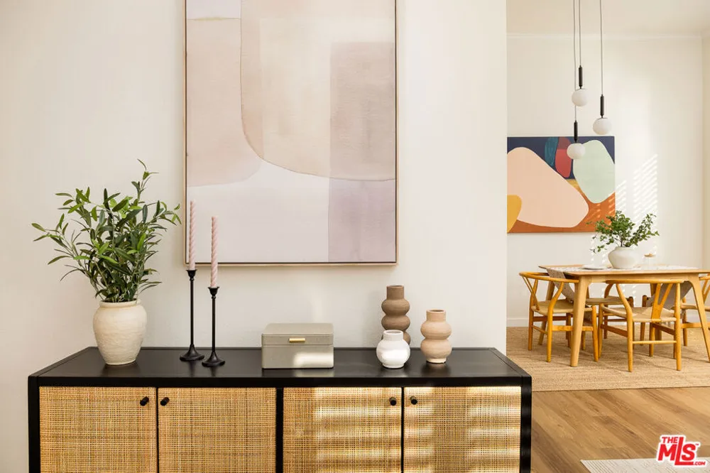 1098 Everett Place Los Angeles, CA 90026